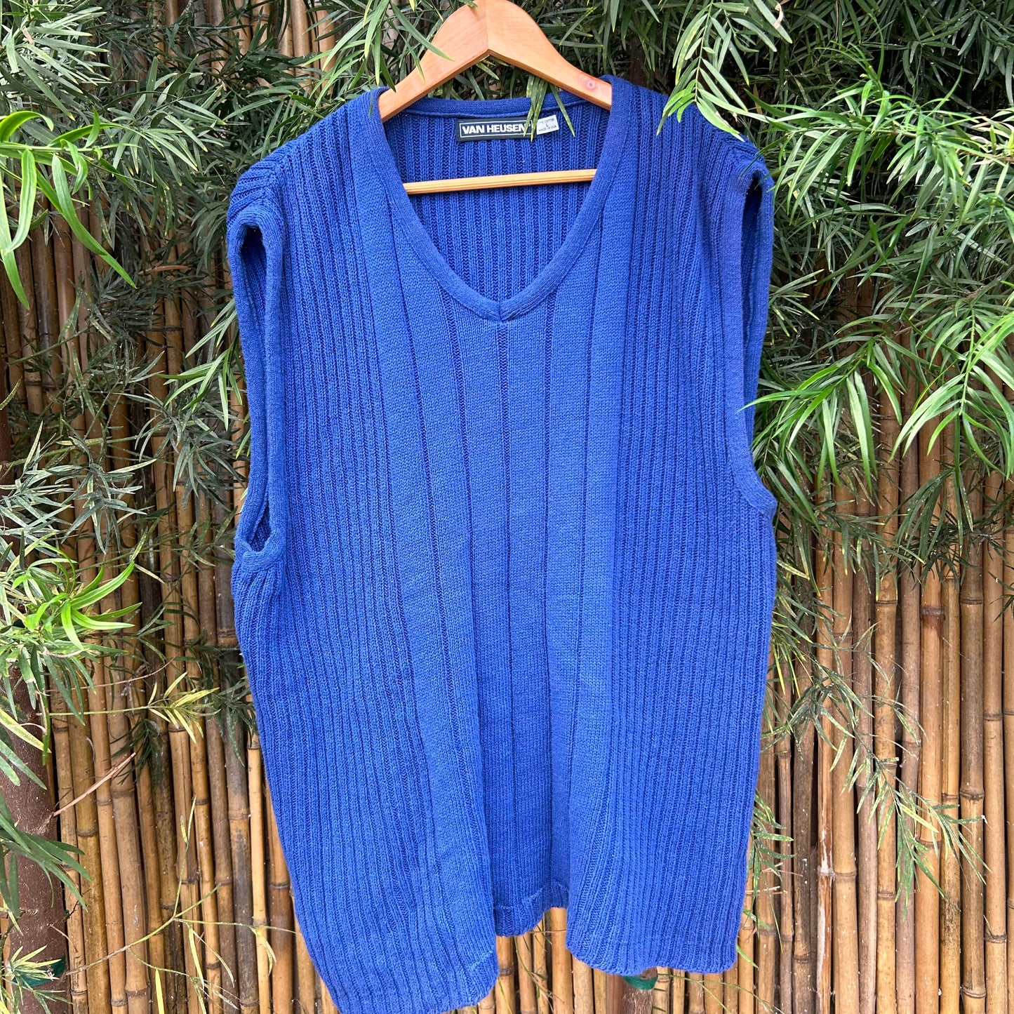 1980s Blue Van Heusen Sweater Vest | Van Heusen US Men's XL