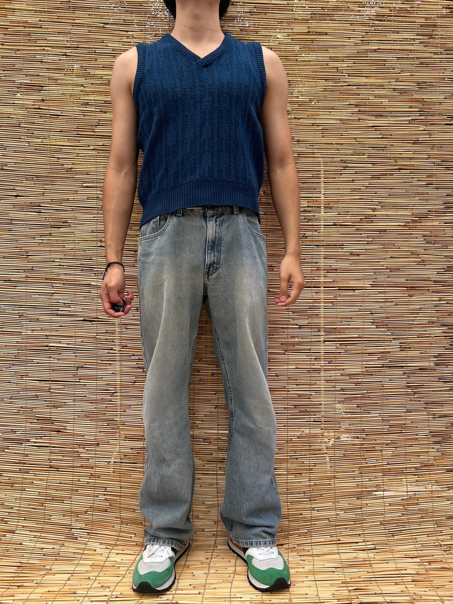 1990s Sweater Vest | Men’s M