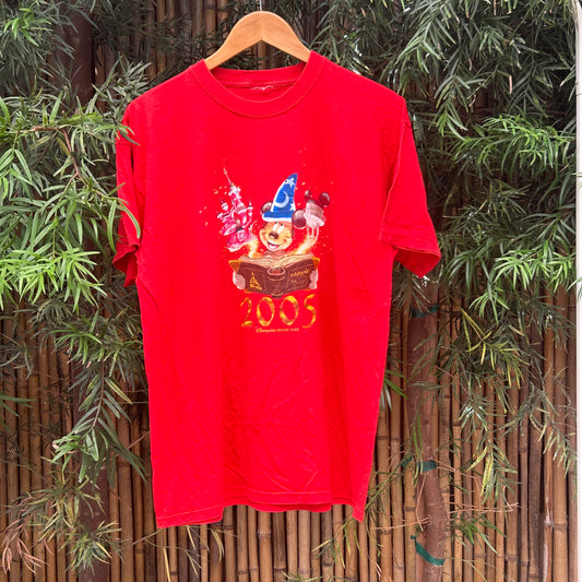 2005 Mickey Tee | Disney US Men’s L