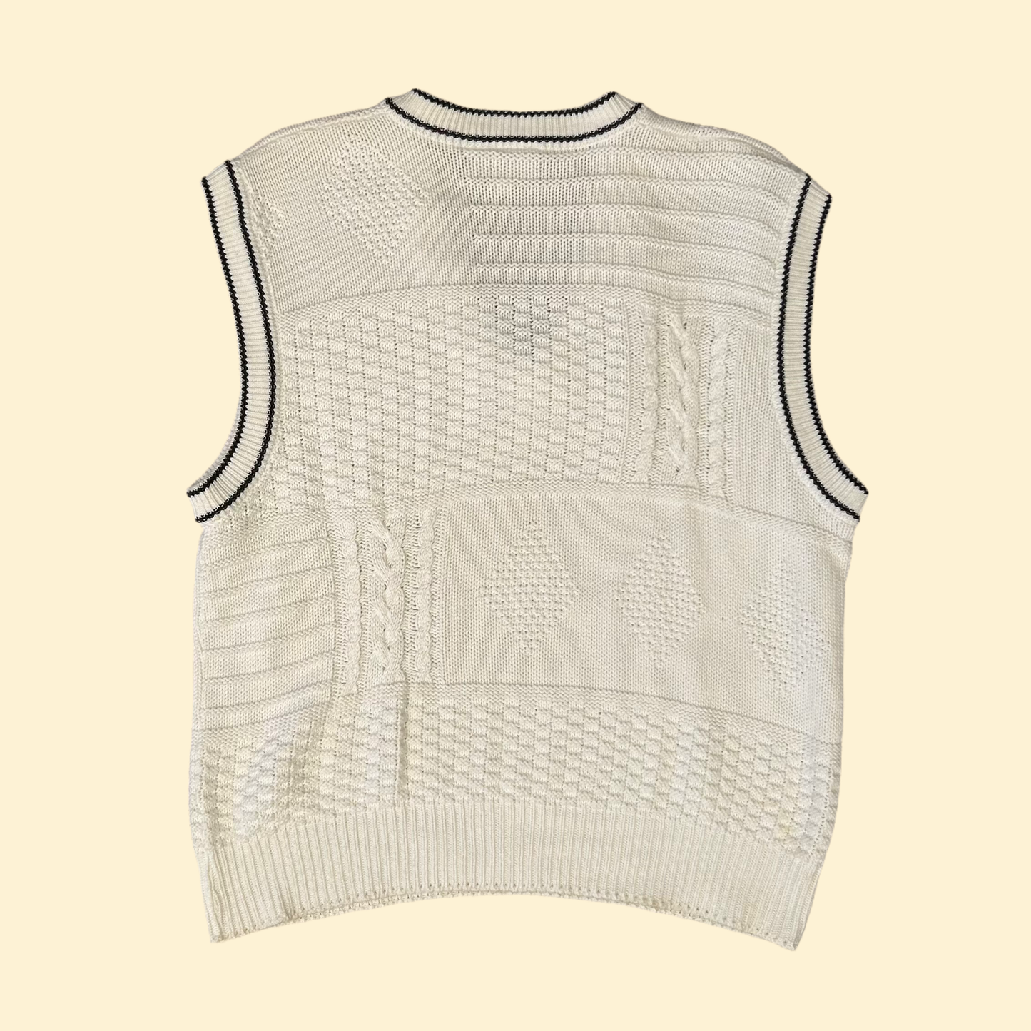 1990s White Sweater Vest | Lily's Beverly Hills US Men's L