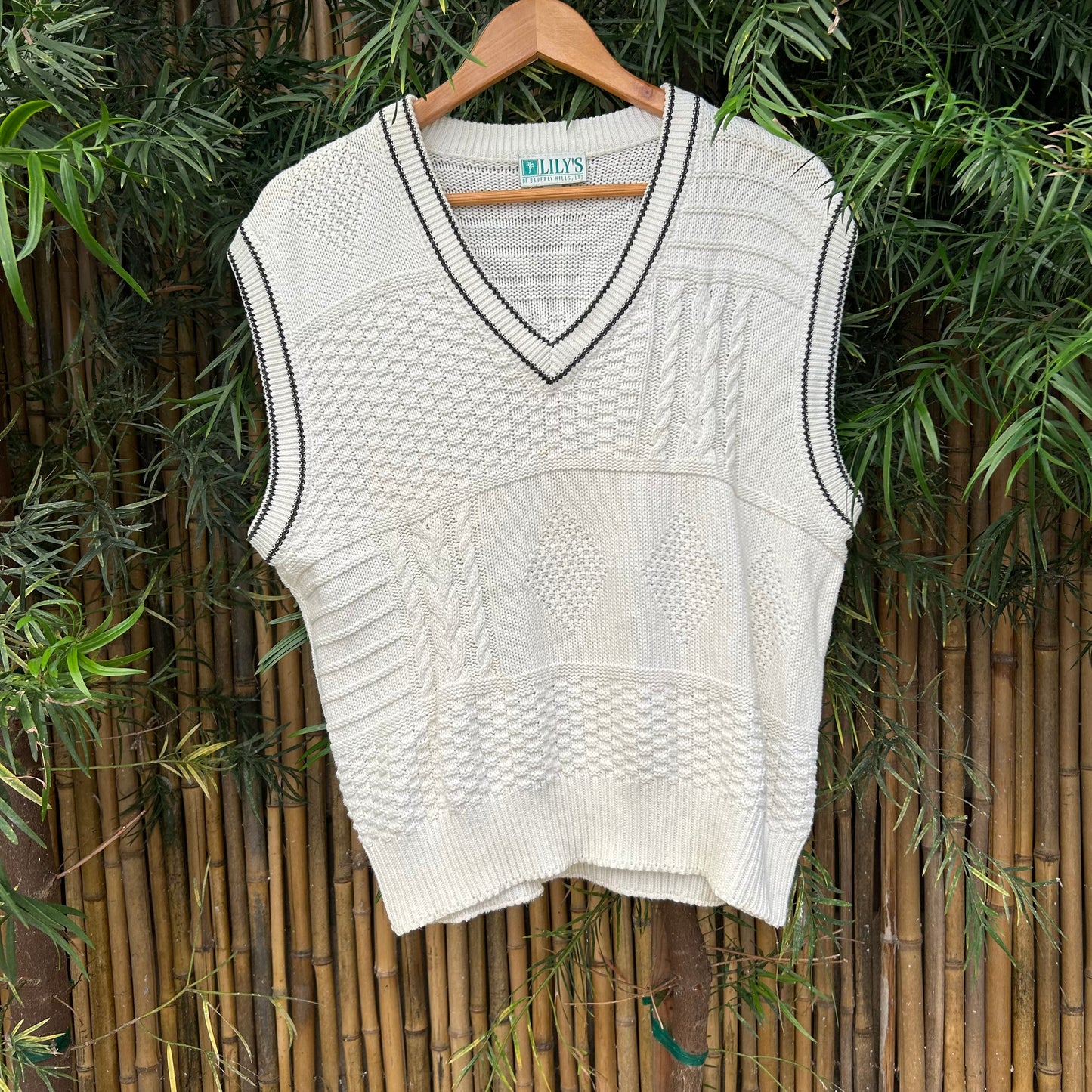 1990s White Sweater Vest | Lily's Beverly Hills US Men's L