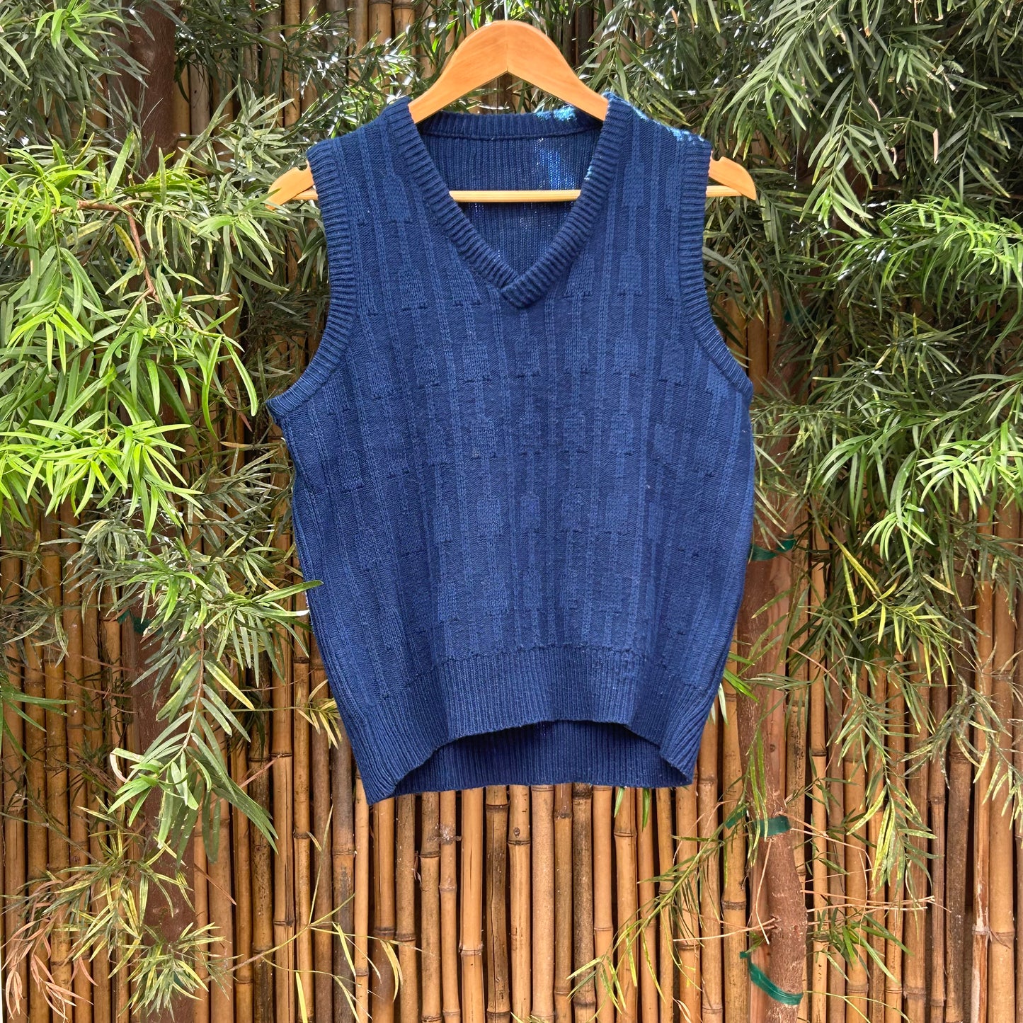 1990s Sweater Vest | Men’s M