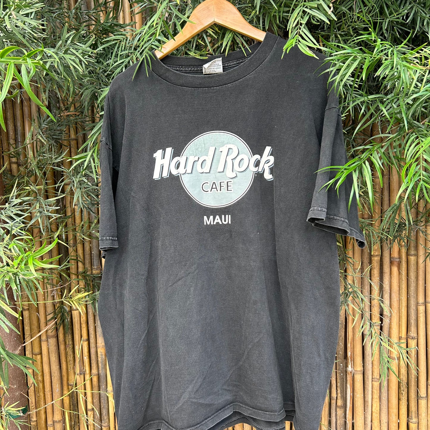 1990s Black Hard Rock Cafe Maui Graphic Tee | Hard Rock Cafe US Men's XL