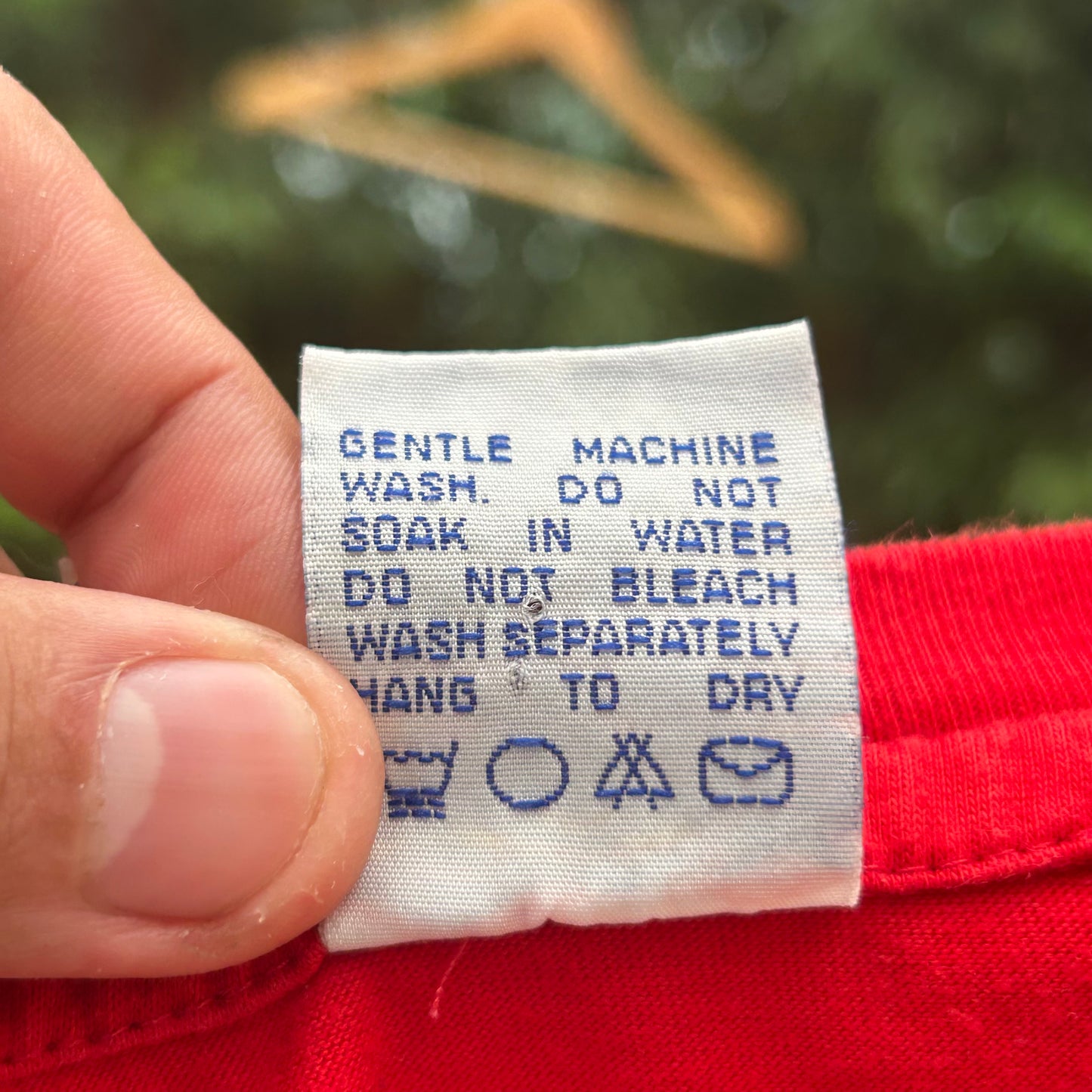 1990s Manila Graphic Tee | Dibuho US Men’s L
