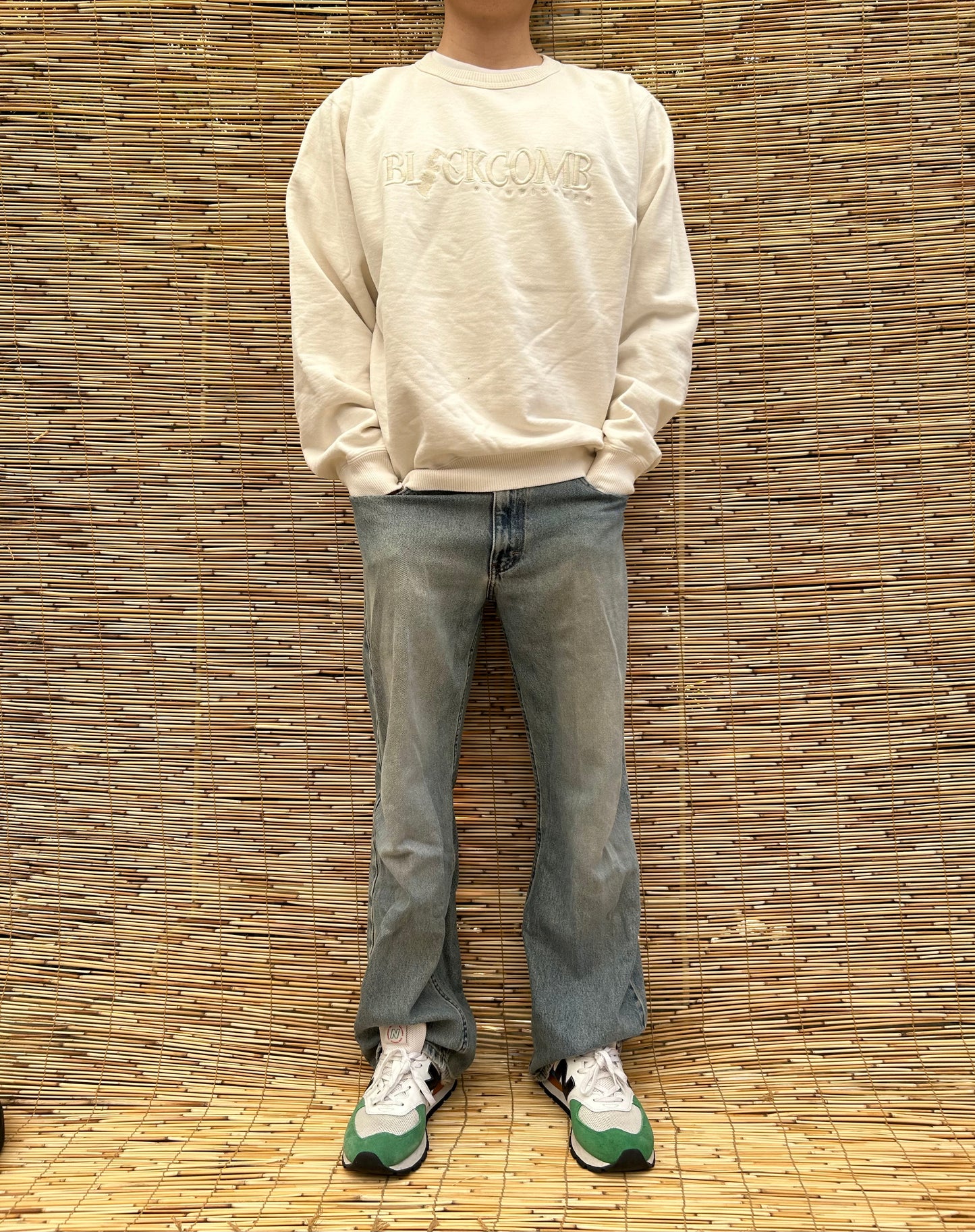 1990s White Whistler Crewneck | Campus Originals US Men's M