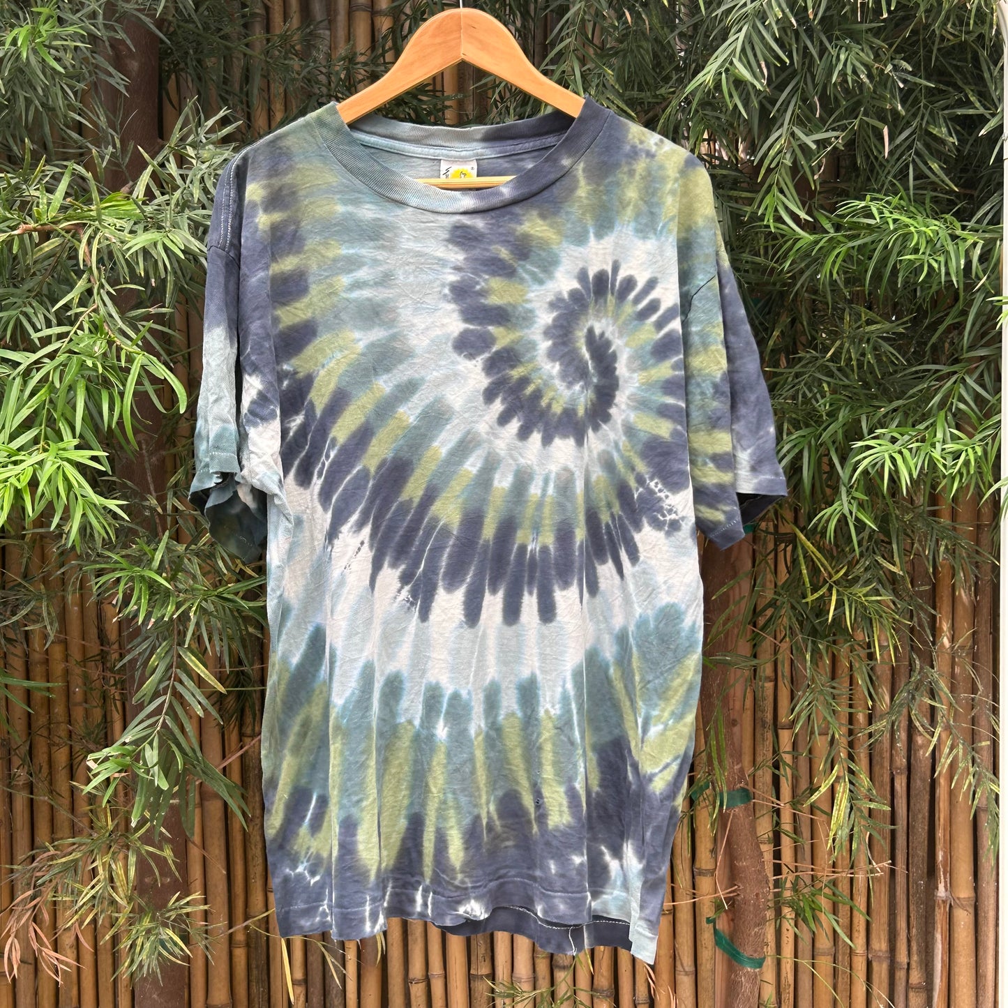 1980s Tie Dye Tee | SunDog US Men’s XL